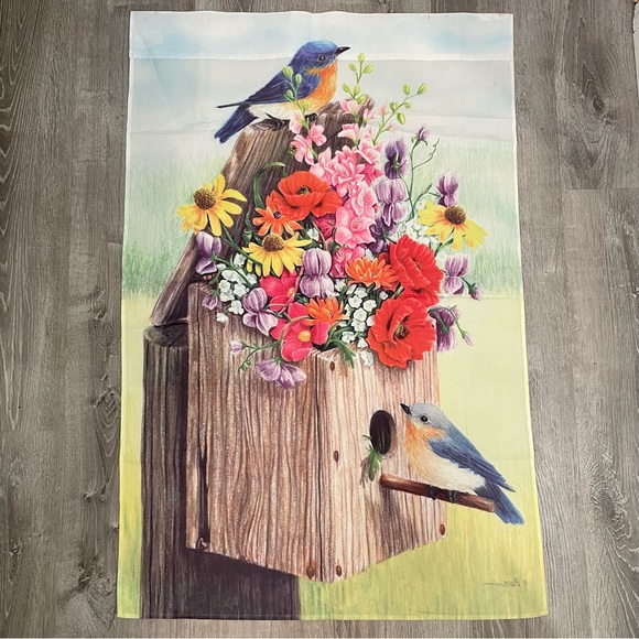 Bluebird House Flag - Picture 4 of 5